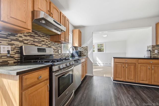 97 Maple Street, Newburgh, NY 12550