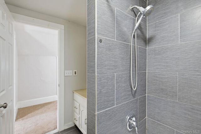 97 Maple Street, Newburgh, NY 12550