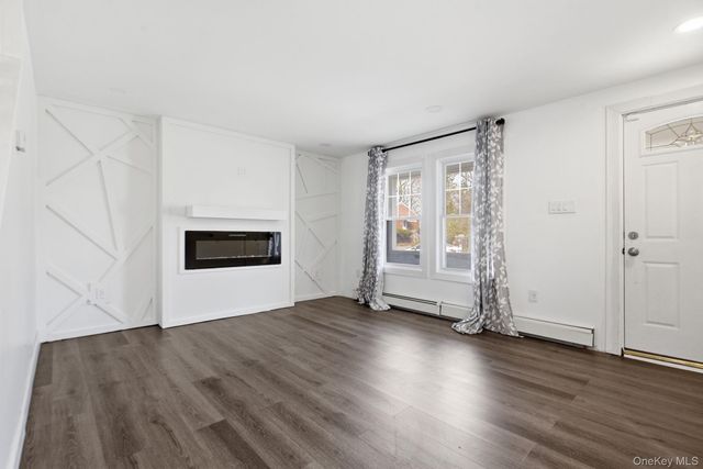 97 Maple Street, Newburgh, NY 12550