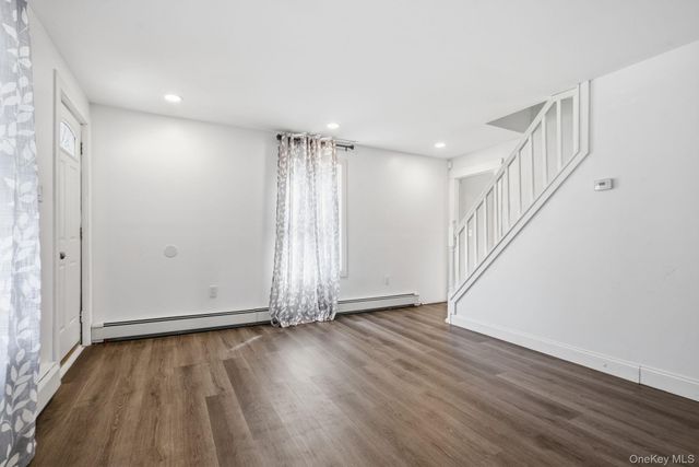 97 Maple Street, Newburgh, NY 12550