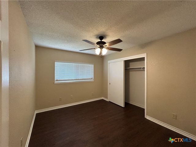 1642 W County Line Road, New Braunfels, TX 78130