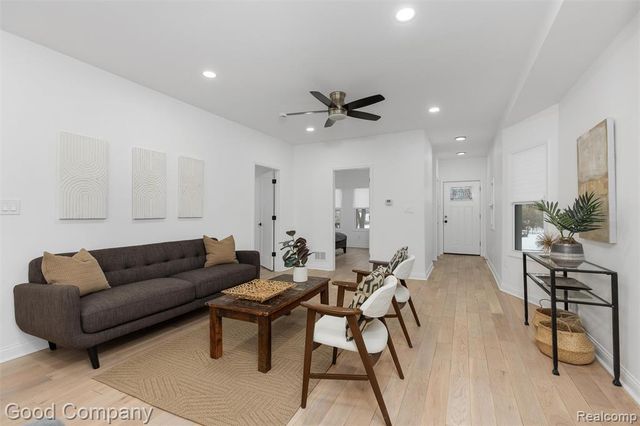 2143 Townsend Street, Detroit, MI 48214