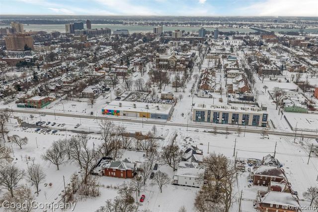 2143 Townsend Street, Detroit, MI 48214