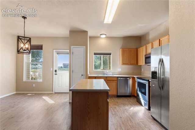 7698 Sandy Springs Point, Fountain, CO 80817