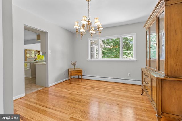 87 HILLSIDE DR, Robbinsville, NJ 08691