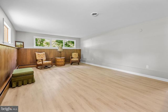 87 HILLSIDE DR, Robbinsville, NJ 08691