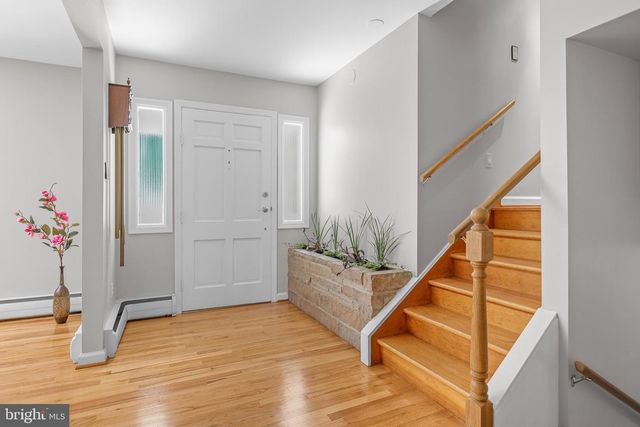 87 HILLSIDE DR, Robbinsville, NJ 08691