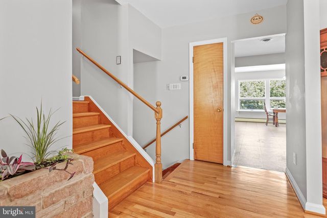 87 HILLSIDE DR, Robbinsville, NJ 08691
