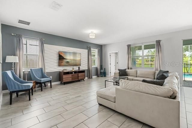 8909 STINGER DRIVE, Champions Gate, FL 33896