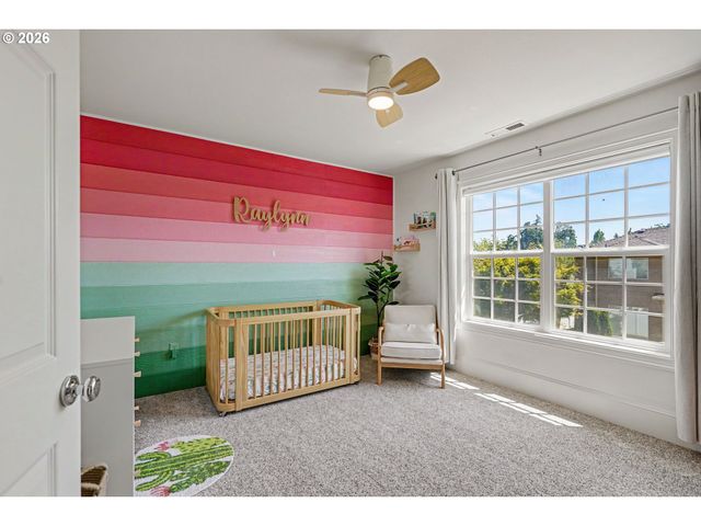 5490 Se WOODMILL Dr, Salem, OR 97306