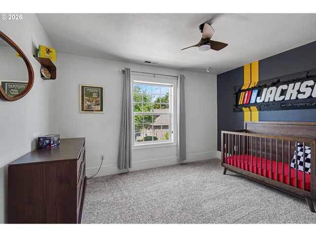 5490 Se WOODMILL Dr, Salem, OR 97306