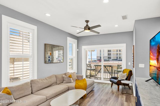 1306 1ST Street S, Jacksonville Beach, FL 32250