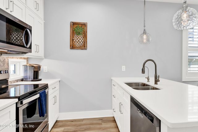 1306 1ST Street S, Jacksonville Beach, FL 32250