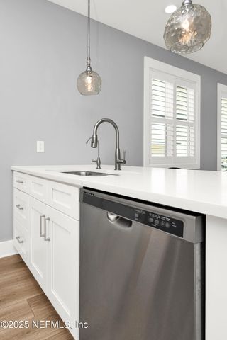 1306 1ST Street S, Jacksonville Beach, FL 32250