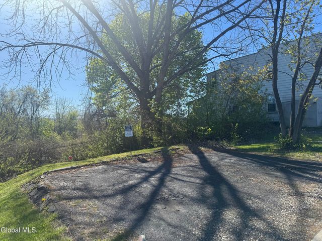 30 N Reservoir Street, Cohoes, NY 12047