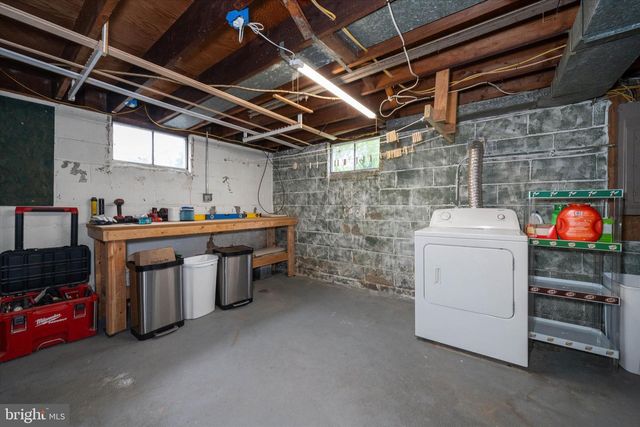 103 BESTFIELD RD, Wilmington, DE 19804