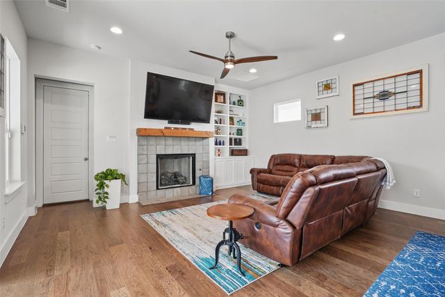 14341 Overlook Park Drive, Fort Worth, TX 76008