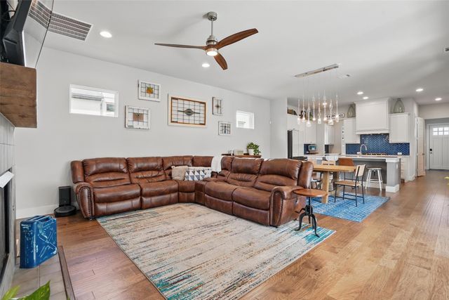 14341 Overlook Park Drive, Fort Worth, TX 76008