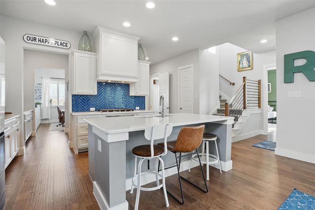 14341 Overlook Park Drive, Fort Worth, TX 76008