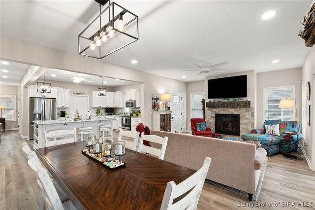 4808 Upper River Road, Jeffersonville, IN 47130