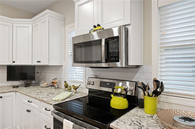 4808 Upper River Road, Jeffersonville, IN 47130