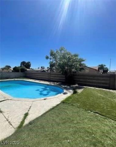 2932 Demetrius Avenue, Las Vegas, NV 89101