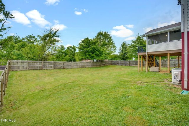 155 Thelma Hannabas Lane, Jonesborough, TN 37659