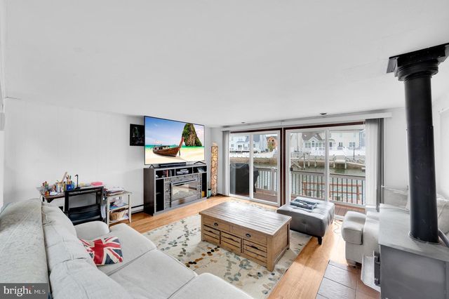 45 HUNTER DR, Little Egg Harbor Twp, NJ 08087