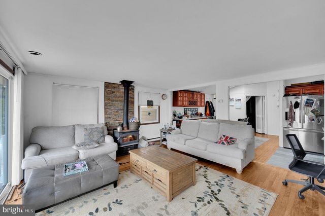 45 HUNTER DR, Little Egg Harbor Twp, NJ 08087