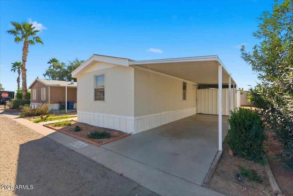 12721 W Greenway Road 213, El Mirage, AZ 85335 — photo 3