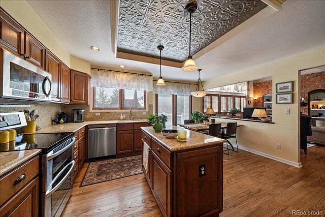 5852 S Danube Circle, Aurora, CO 80015