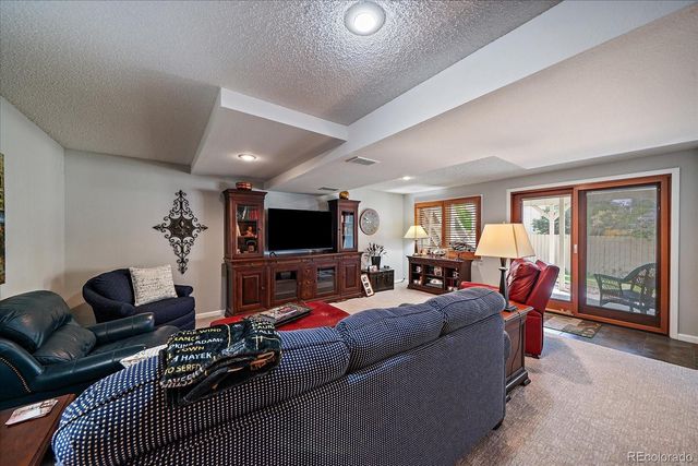 5852 S Danube Circle, Aurora, CO 80015