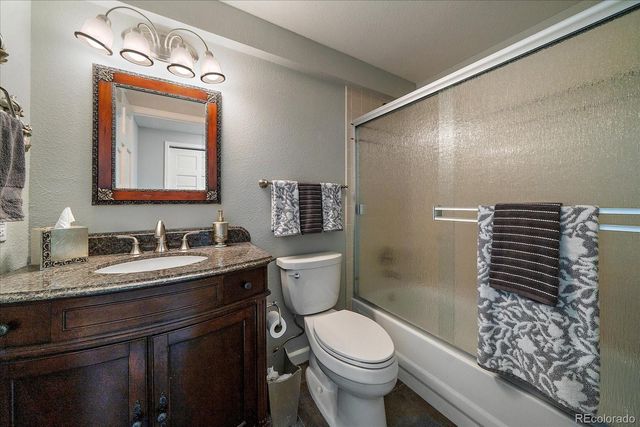 5852 S Danube Circle, Aurora, CO 80015