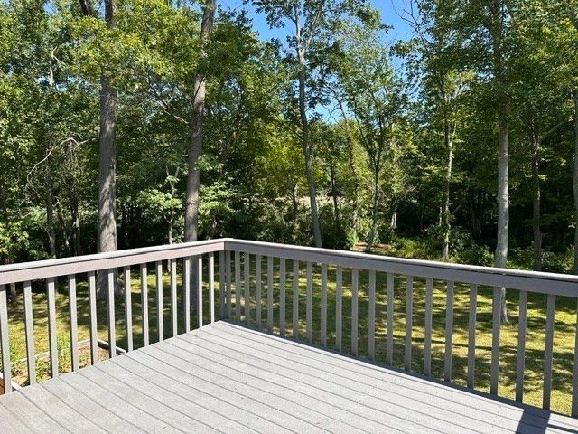 27 Lantern Ln, Dedham, MA 02026