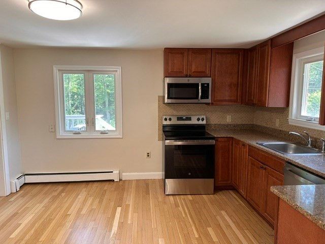 27 Lantern Ln, Dedham, MA 02026