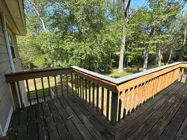 27 Lantern Ln, Dedham, MA 02026