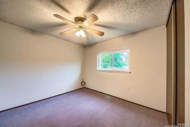 7002 Autumn Chase, Leon Valley, TX 78238