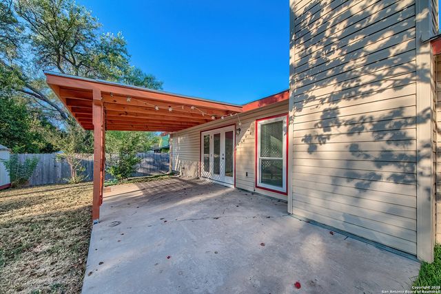 7002 Autumn Chase, Leon Valley, TX 78238