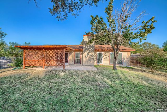 7002 Autumn Chase, Leon Valley, TX 78238