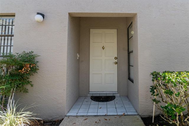 5530 SALEM SQUARE DRIVE N, Palm Harbor, FL 34685