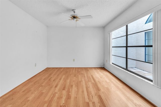 5530 SALEM SQUARE DRIVE N, Palm Harbor, FL 34685