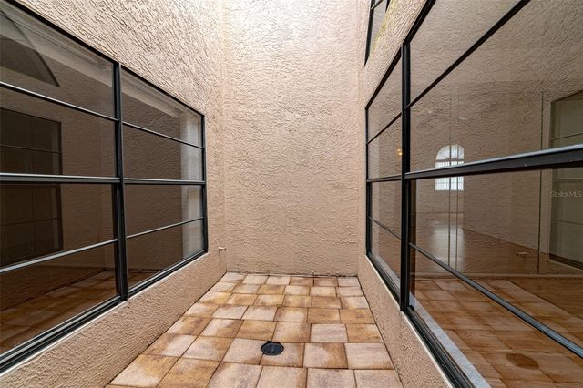 5530 SALEM SQUARE DRIVE N, Palm Harbor, FL 34685