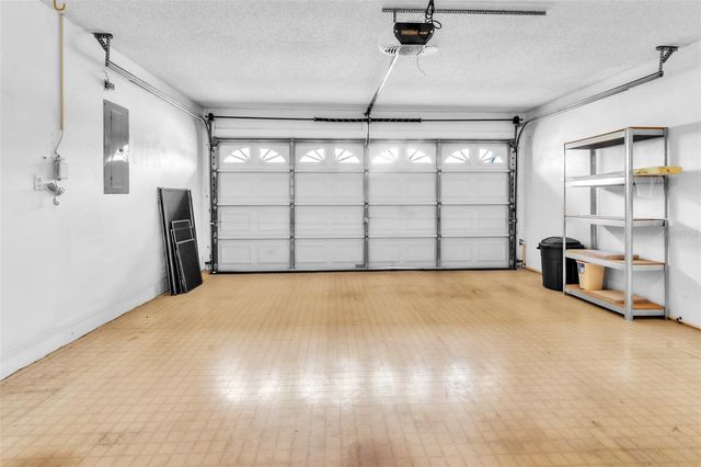 5530 SALEM SQUARE DRIVE N, Palm Harbor, FL 34685