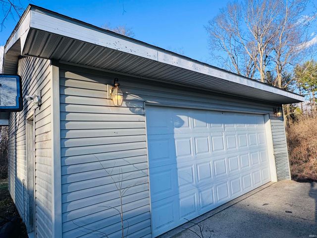 2381 N St Rd 109 Road, Columbia City, IN 46725