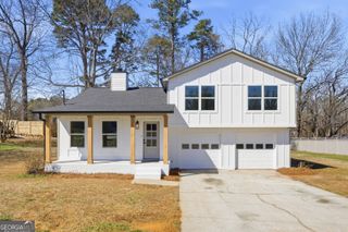 1421 WILLOW BEND Drive, Snellville, GA 30078