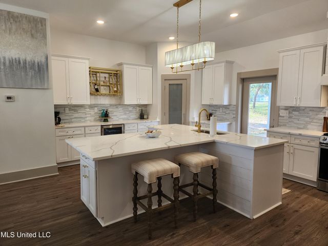 167 Oleander Drive, Gulfport, MS 39507