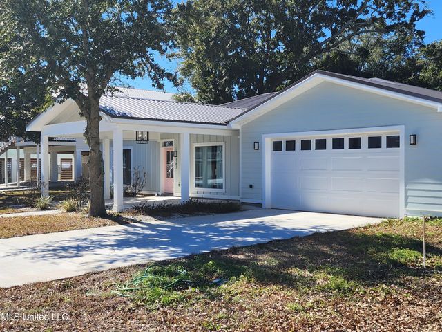 167 Oleander Drive, Gulfport, MS 39507