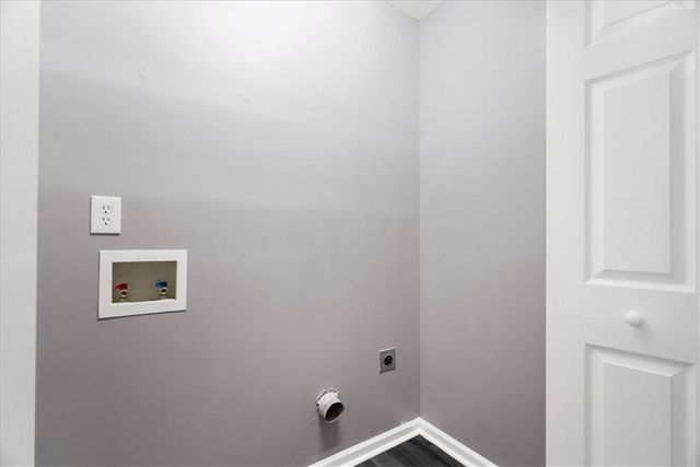 608 Riverside NW Drive, Calhoun, GA 30701