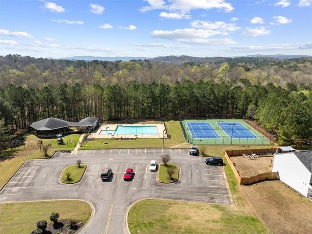 608 Riverside NW Drive, Calhoun, GA 30701