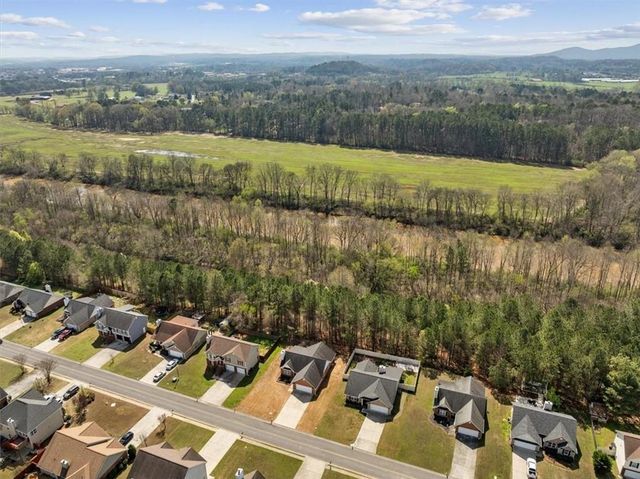 608 Riverside NW Drive, Calhoun, GA 30701